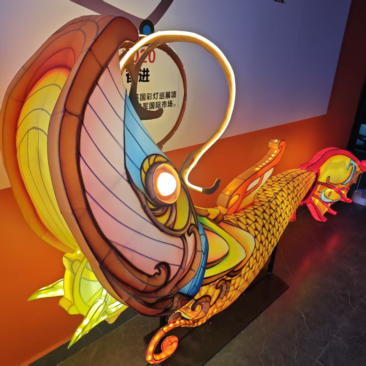 Lighting Christmas Decor - Lanterna Tradicional Chinesa Grande com Luzes
